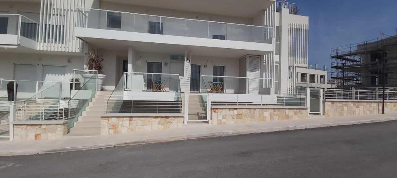 Biancaluna Polignano a Mare Bagian luar foto